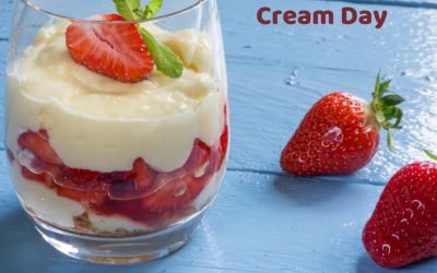 National Strawberries and Cream Day 2022! – May 21